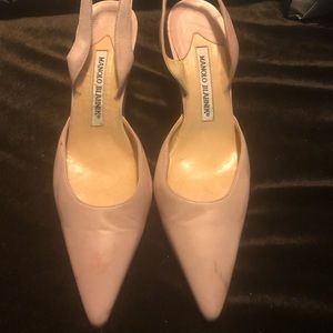 Manolo Blahnik Pink Kitten Heels Size 38.5